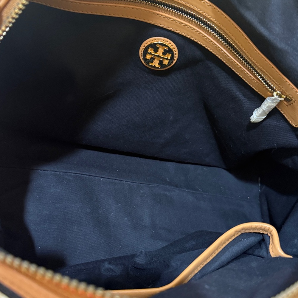 Tory Burch Viva Satchel Boston Bag Black + VanillaCake Women designer Handbag - Picture 15 of 16